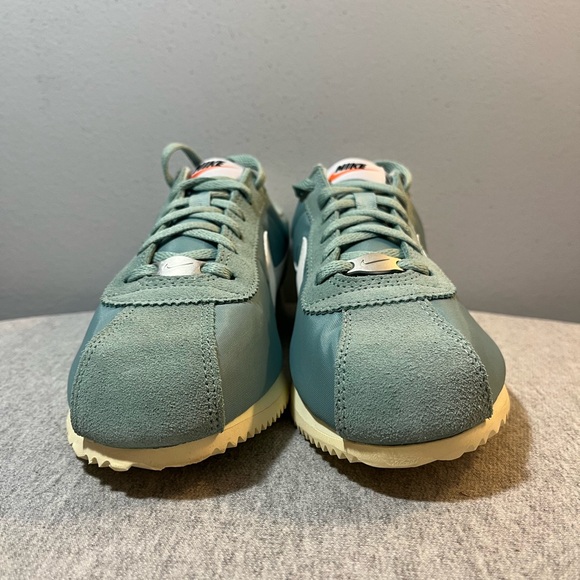 Nike Cortez TXT GS Cannon Sail Shoe Size 6Y/Women 7.5 IH7654-001 - Picture 2 of 10